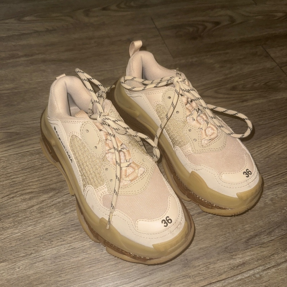 Balenciaga Fabric Mesh Clear Sole Womens Triple S Sneakers - Picture 4 of 5